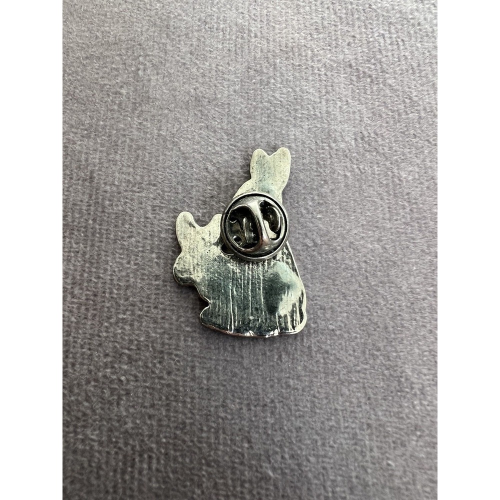 Rabbit Enamel Pin Cute Bunny Lapel Pin Animal Brooch 1.18 Inches - Picture 2 of 4
